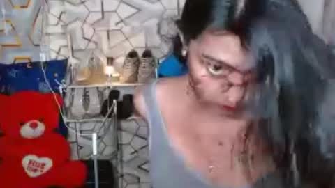 Snapshot of queensteffi chatting on 06/13/26, 01:03 queensteffi online show from 06/13/26, 01:03