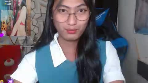 Snapshot of queensteffi chatting on 06/18/26, 01:06 queensteffi online show from 06/18/26, 01:06