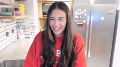 Val  -  online show from 02/02/25, 01:12