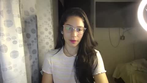 Paola online show from 01/14/25, 04:36