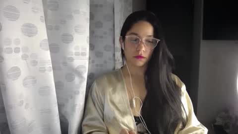 Paola online show from 03/26/26, 03:12