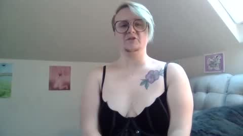 queerlyjaz online show from 11/15/25, 05:53