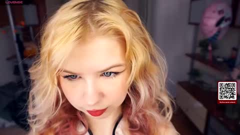 Tate online show from 11/09/25, 05:06