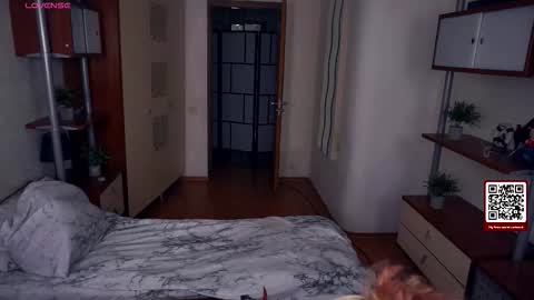 Tate online show from 11/27/25, 06:37