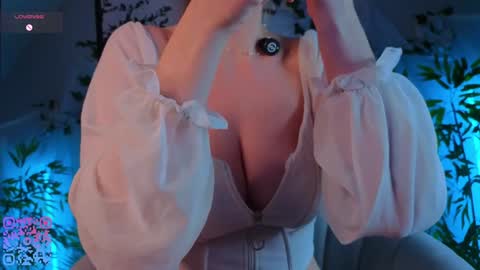 Snapshot of quennacindy chatting on 10/20/25, 02:12 Teri My favorite vibes 77 101 222 666 online show from 10/20/25, 02:12