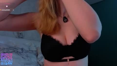 Snapshot of quennacindy chatting on 11/14/25, 01:26 Teri My favorite vibes 77 101 222 666 online show from 11/14/25, 01:26