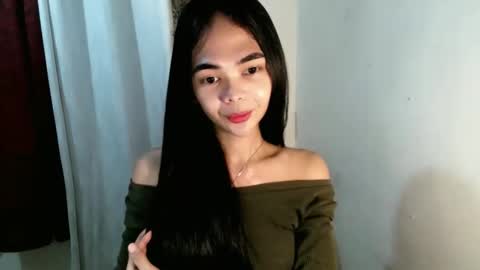 Snapshot of quenny121698 chatting on 10/14/25, 05:41 quenny121698 online show from 10/14/25, 05:41