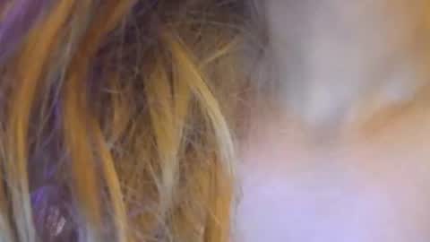 Mia online show from 10/28/25, 08:51