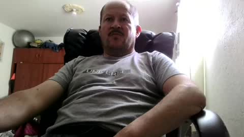 Snapshot of querubinrebelde chatting on 06/15/26, 04:42 Don Ramon online show from 06/15/26, 04:42