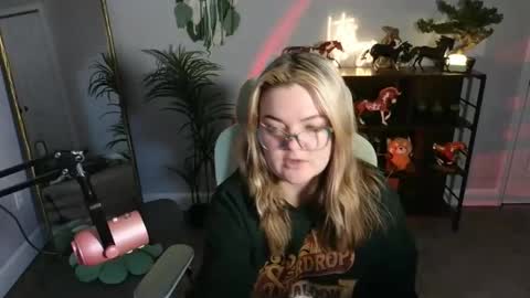 Bri online show from 11/05/25, 02:55