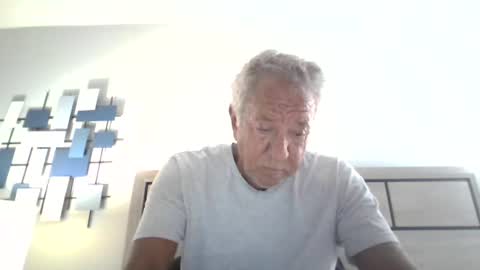 Snapshot of quest_one chatting on 06/28/26, 10:32 Jim online show from 06/28/26, 10:32
