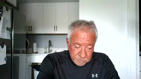 Snapshot of quest_one chatting on 07/20/26, 06:10 Jim online show from 07/20/26, 06:10