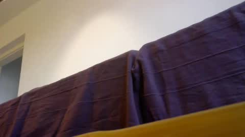 quetequeres online show from 04/03/26, 08:01