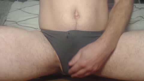 Snapshot of quickshotsissy chatting on 10/07/25, 02:47 SissyAlli online show from 10/07/25, 02:47