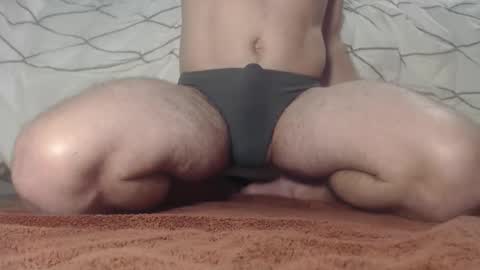 Snapshot of quickshotsissy chatting on 10/13/25, 01:55 SissyAlli online show from 10/13/25, 01:55