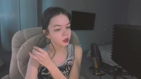 quietluxury online show from 03/28/26, 11:43