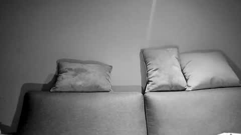 quik32 online show from 03/10/25, 04:17