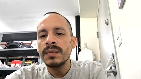 quik32 online show from 03/10/25, 03:20