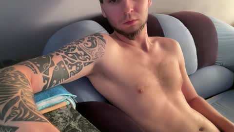 Snapshot of quriff chatting on 09/17/25, 01:46 quriff online show from 09/17/25, 01:46