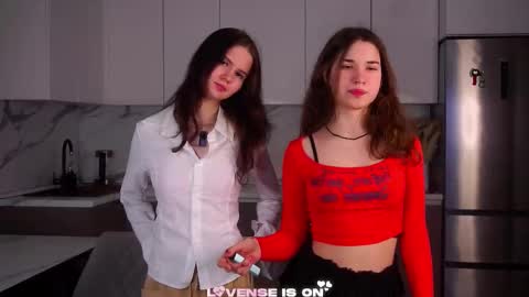 Snapshot of quyenkjos chatting on 12/14/25, 03:45 Alice online show from 12/14/25, 03:45