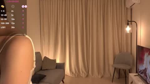 kiri online show from 09/24/25, 07:50