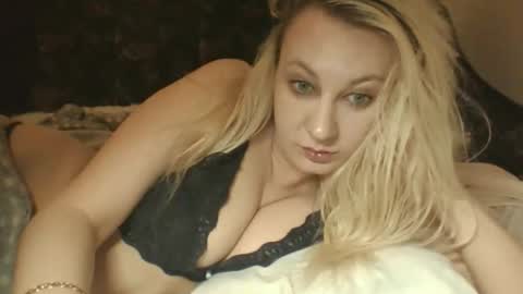 qwertyui online show from 03/21/26, 01:21