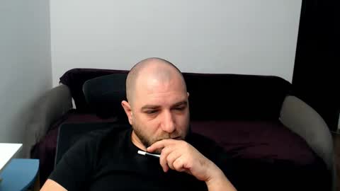 R0bila online show from 10/17/25, 07:05