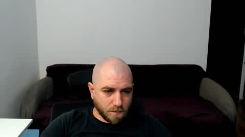 R0bila online show from 11/15/25, 11:10