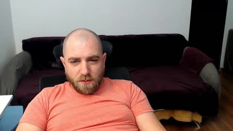 R0bila online show from 11/23/25, 11:26