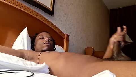 r0mm1354 online show from 04/10/26, 06:51