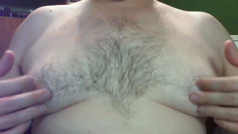 Snapshot of r3alon chatting on 02/21/25, 05:56 Re-on online show from 02/21/25, 05:56