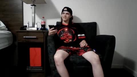 Snapshot of r_monkey583 chatting on 09/14/25, 03:16 r_monkey583 online show from 09/14/25, 03:16