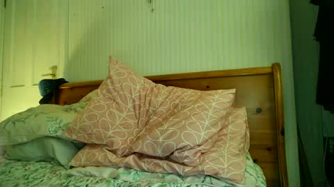 r_o_h_a_n_r_o_o_m online show from 06/12/26, 12:59
