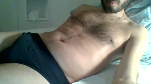 Snapshot of ra111an chatting on 01/11/25, 11:35 ra111an online show from 01/11/25, 11:35