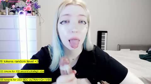 - online show from 03/26/26, 02:17