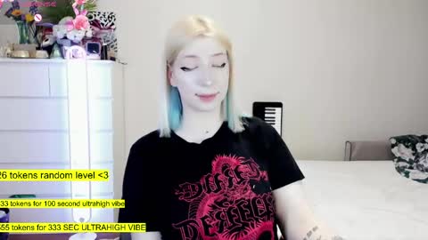 - online show from 04/13/26, 07:03