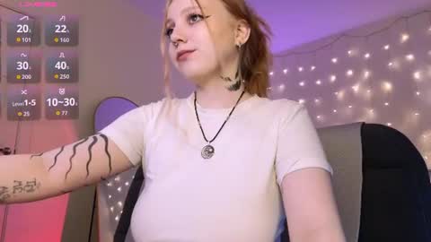 Rebecca  Becc online show from 06/13/26, 05:11