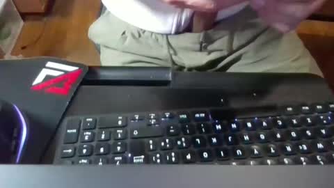 Snapshot of raccon68 chatting on 10/21/25, 08:15 Raccoon68 online show from 10/21/25, 08:15