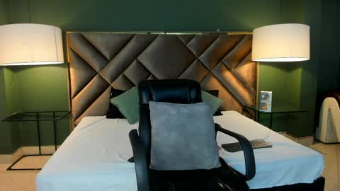  Rachel  online show from 04/08/26, 09:37