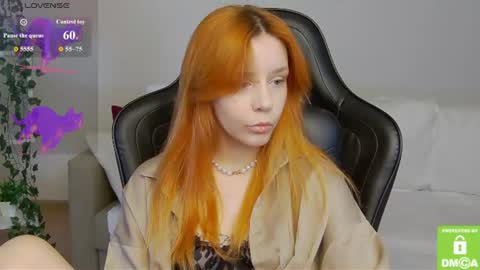 Snapshot of rachel__lips chatting on 06/17/26, 08:50 rachel__lips online show from 06/17/26, 08:50