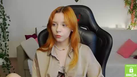 Snapshot of rachel__lips chatting on 06/24/26, 08:02 rachel__lips online show from 06/24/26, 08:02