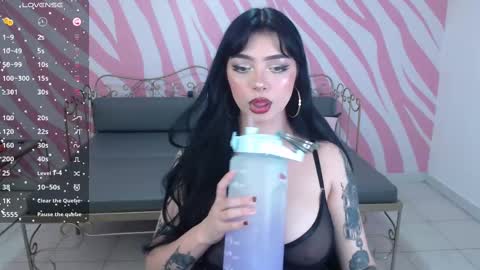 Snapshot of rachel_deal chatting on 02/10/25, 11:13 Rachel online show from 02/10/25, 11:13