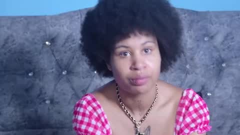 RachelAnn online show from 11/23/25, 03:23