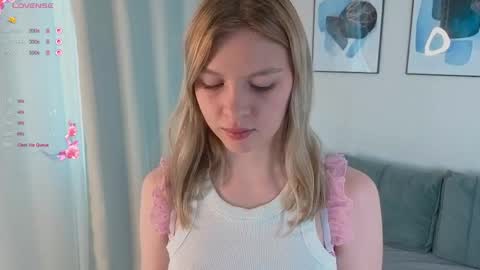 Christie online show from 04/22/26, 06:49