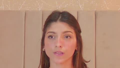 Snapshot of rachell_duque chatting on 01/29/25, 05:35 Rachell online show from 01/29/25, 05:35