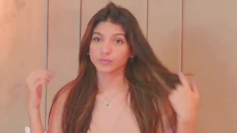 Snapshot of rachell_duque chatting on 03/05/25, 05:18 Rachell online show from 03/05/25, 05:18