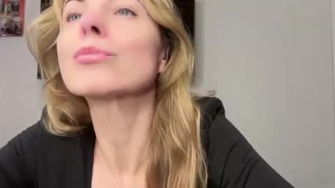 Rachel online show from 02/09/25, 07:09