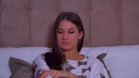 RachellSimpson online show from 01/17/25, 03:55