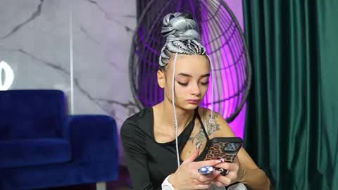 Ann online show from 10/27/25, 05:11