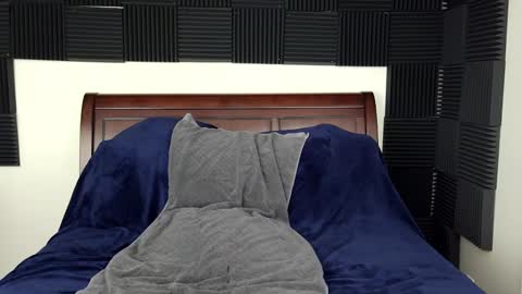 Rachel Price online show from 11/15/25, 11:10